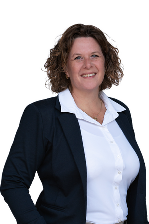 Esther van der Weele